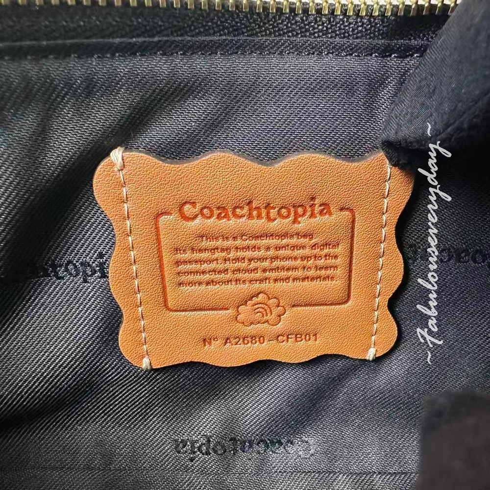 Coach Coachtopia Bowling Small Shoulder Bag Upcrafted Leather/Black White CFB01 - Picture 8 of 8